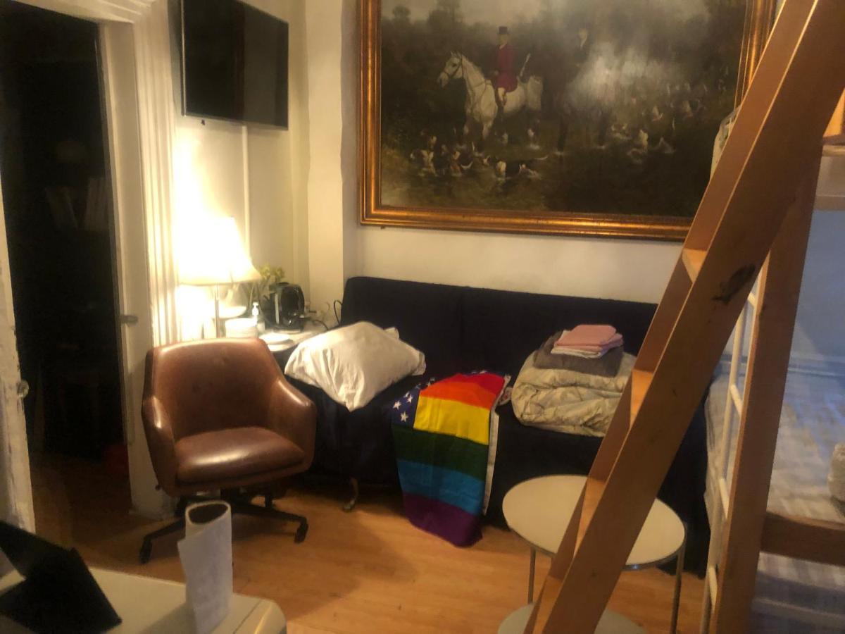 Private Room In Manhattan New York Exterior photo