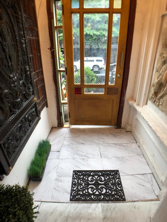 Private Room In Manhattan New York Exterior photo